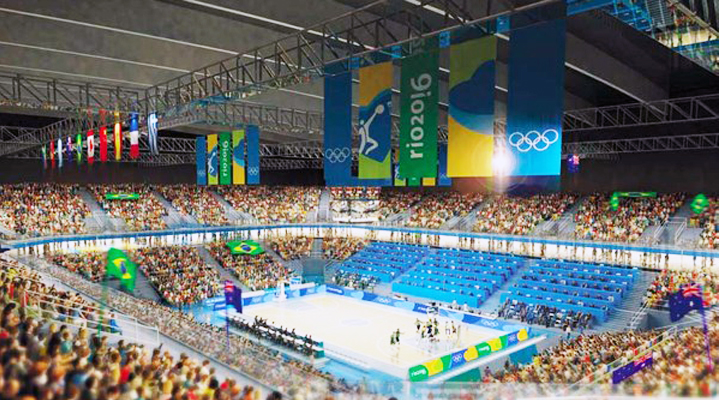 里约奥运会游泳馆，看台与场馆悬挂Rio2016品牌标识，赛事场馆视觉应用
