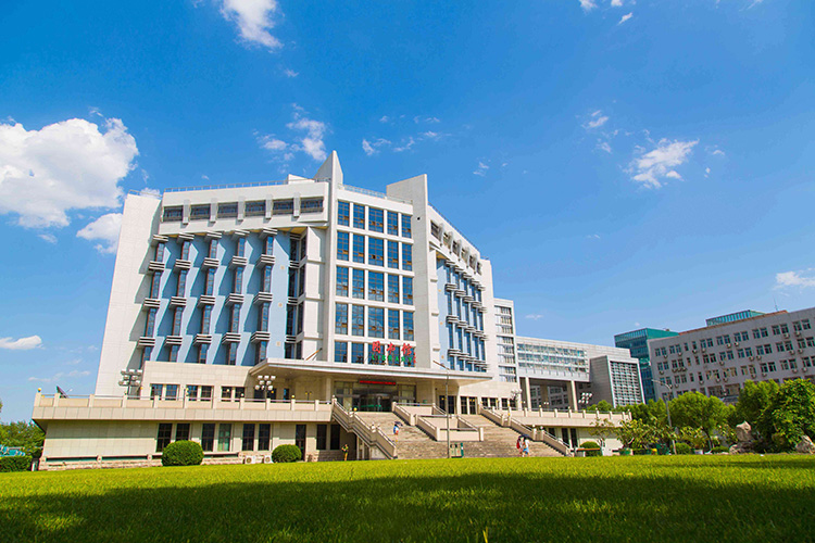 首都师范大学文化研究院品牌设计主视觉,锦连环打造扇文化主题,让传播更中国的文化智库视觉系统